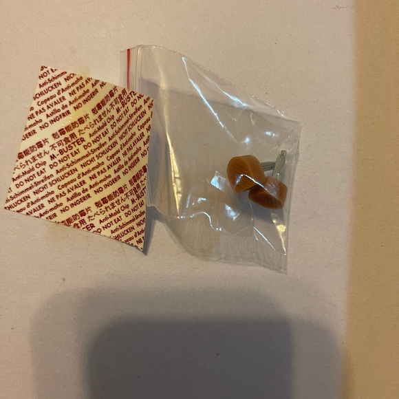 Gold scale heels - Picture 9 of 9